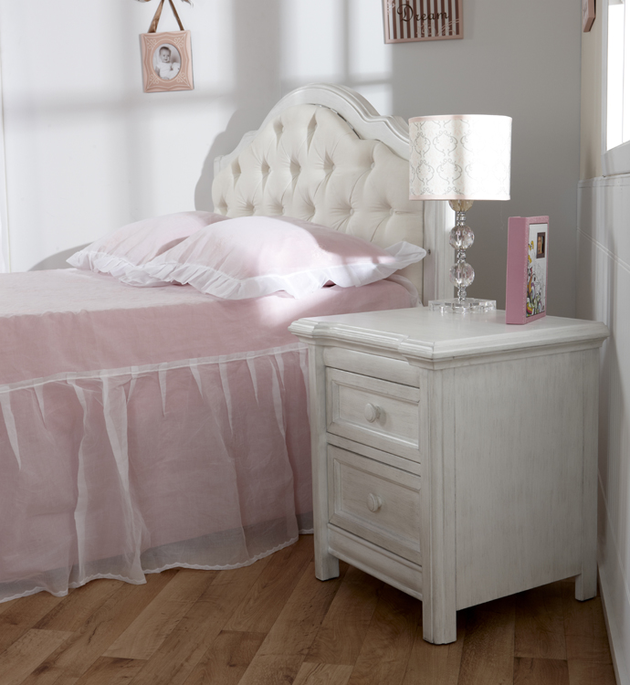 Cristallo Nightstand Baby Worlds